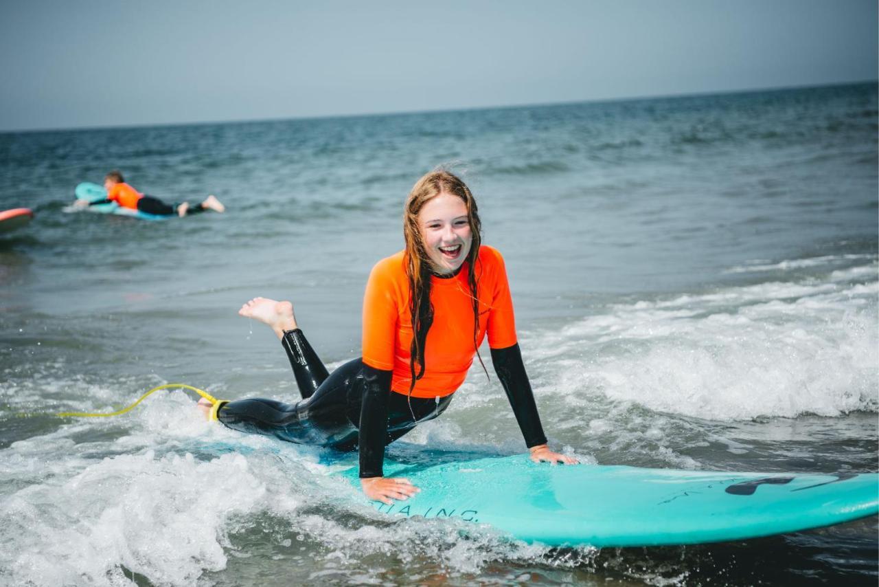 Family & Surfhostel Petten Eksteriør bilde